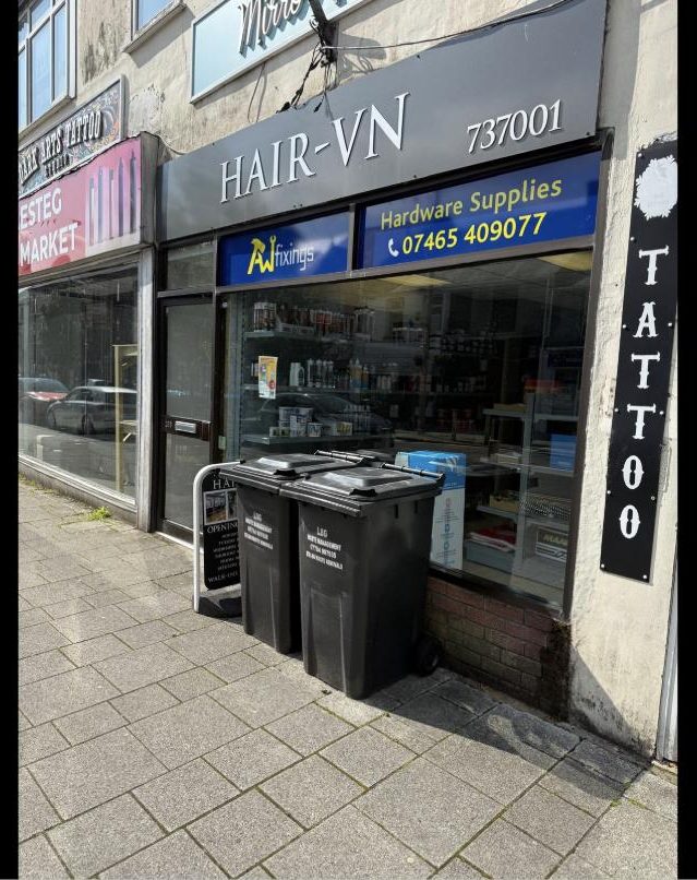 Commercial & Trade Waste LBG trade bins outside high street shops